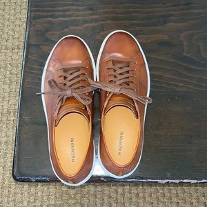 Magnanni mens costa lows, in cognac color. Only worn once no scuffs no scratces.